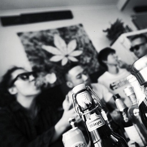 农村小妇内无套谢
